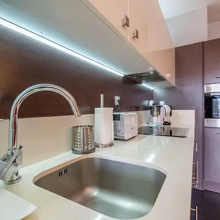 Ilonka's 1 Bdr With Workspace And Terrace Sofia