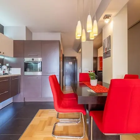 Ilonka's 1 Bdr With Workspace And Terrace Apartamento Sófia