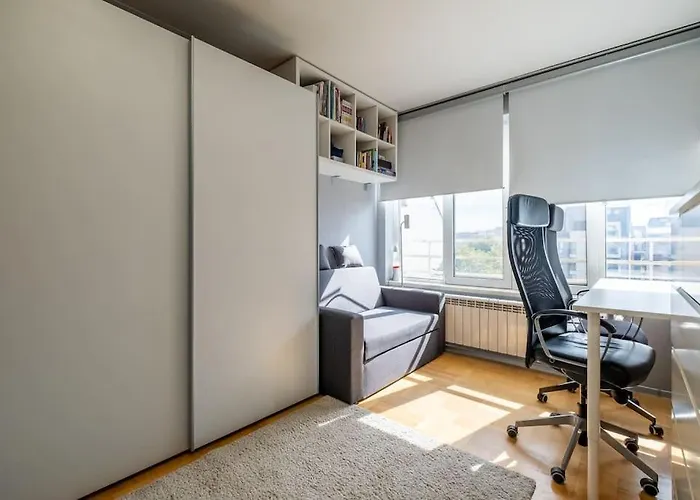 アパート Ilonka's 1 Bdr With Workspace And Terrace ソフィア