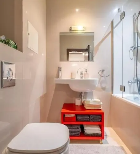 アパート Ilonka's 1 Bdr With Workspace And Terrace ソフィア