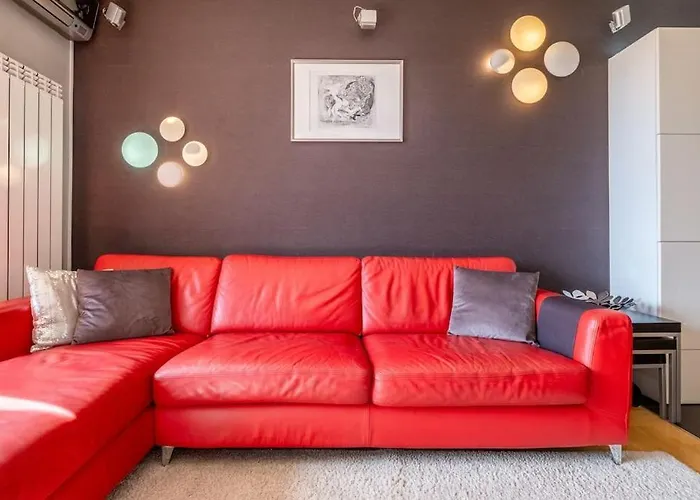 Ilonka's 1 Bdr With Workspace And Terrace アパート