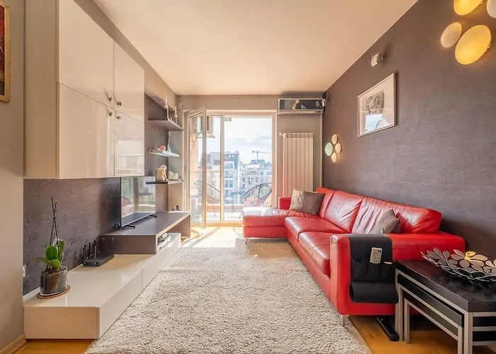 アパート Ilonka's 1 Bdr With Workspace And Terrace *