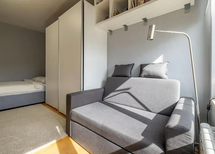 Ilonka's 1 Bdr With Workspace And Terrace ソフィア